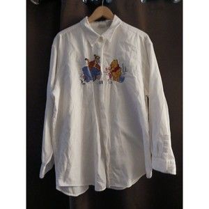 Vintage Disney Store Embroidered Winnie The Pooh Womens Shirt Large